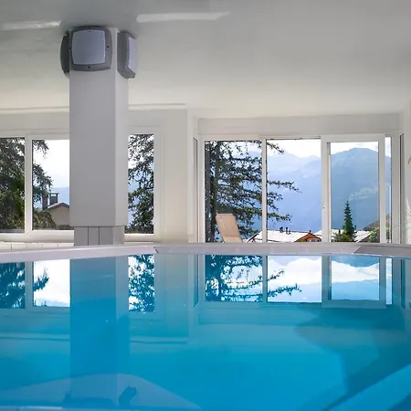 Helvetia 4*