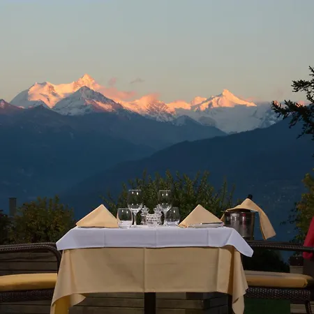 Helvetia Appart hôtel 4*
