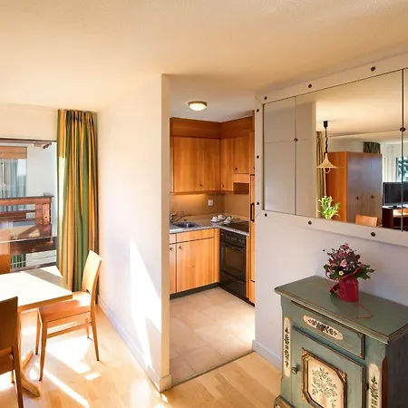 Helvetia 4*